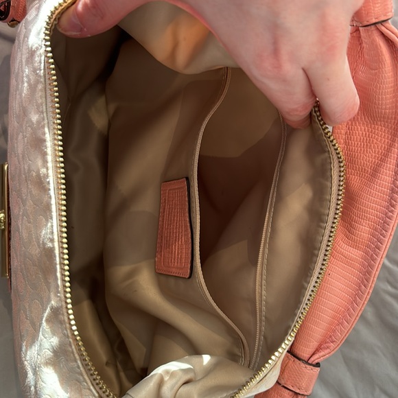 COACH | Kristen Op Art Ombre Hobo Handbag | Light Peony Pink - Picture 9 of 12